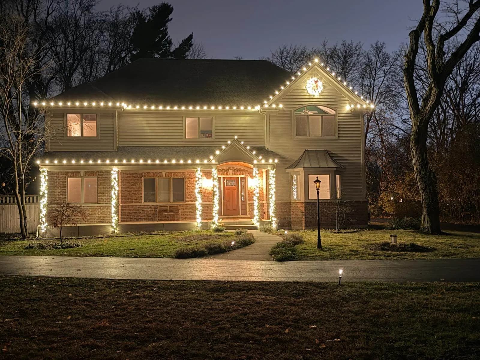 Holiday & Permanent Lighting